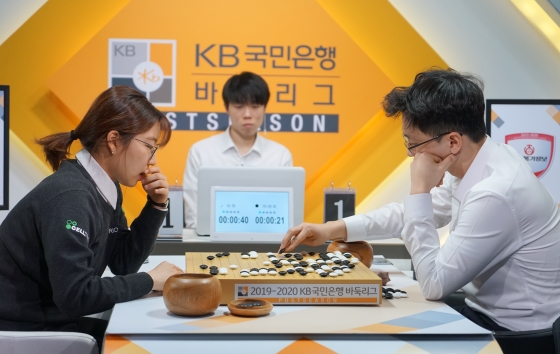 '여왕의 반격'... 승부 최종전으로  